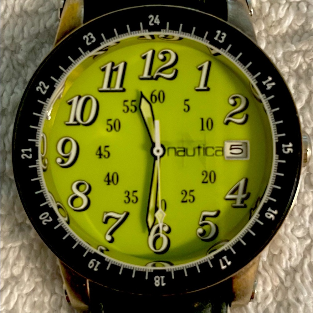 Nautica Vintage Wrist Watch Unisex Green Face